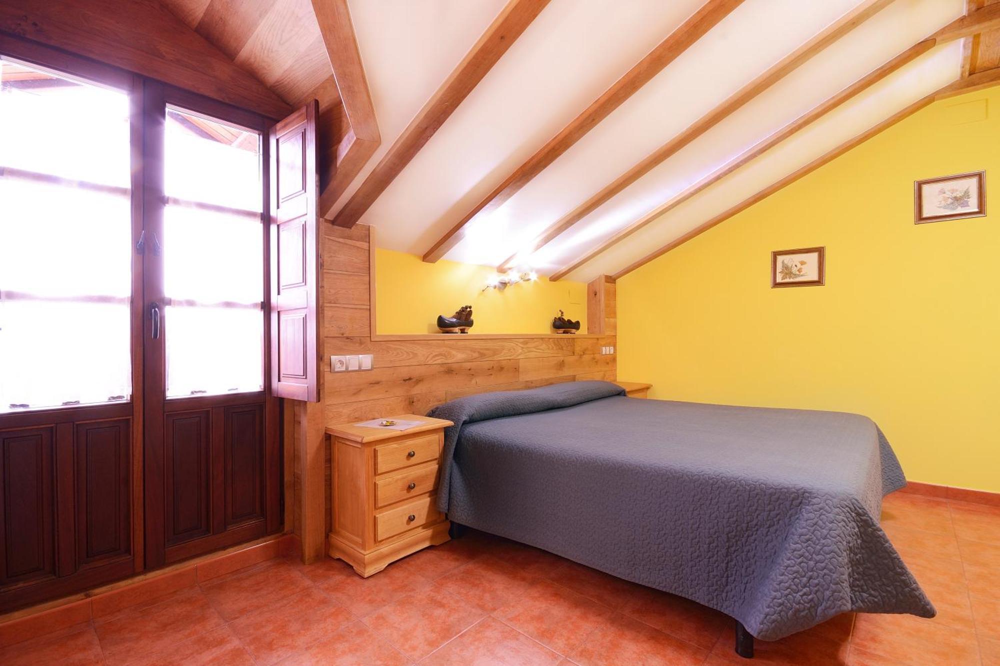 Posada Casa Rosalia 카스트로우르디알레스 외부 사진