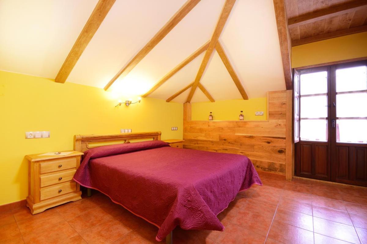 Posada Casa Rosalia 카스트로우르디알레스 외부 사진