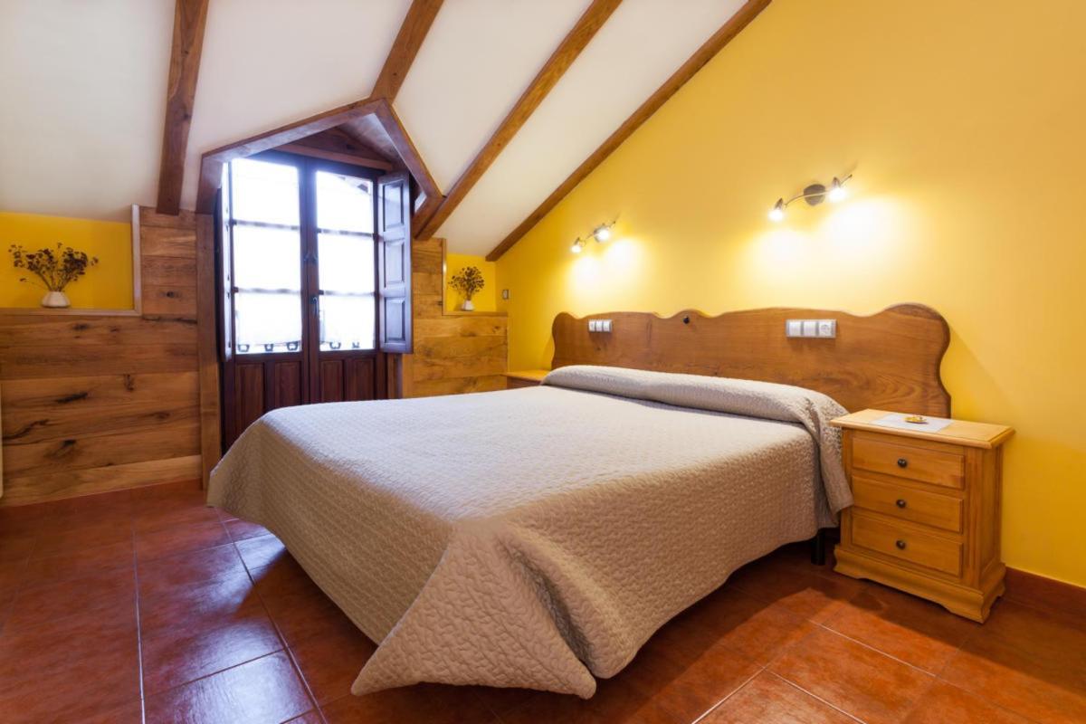 Posada Casa Rosalia 카스트로우르디알레스 외부 사진